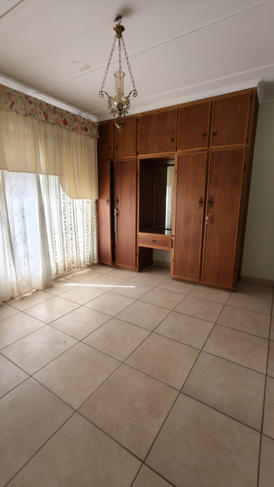 4 Bedroom Property for Sale in Hennenman Free State